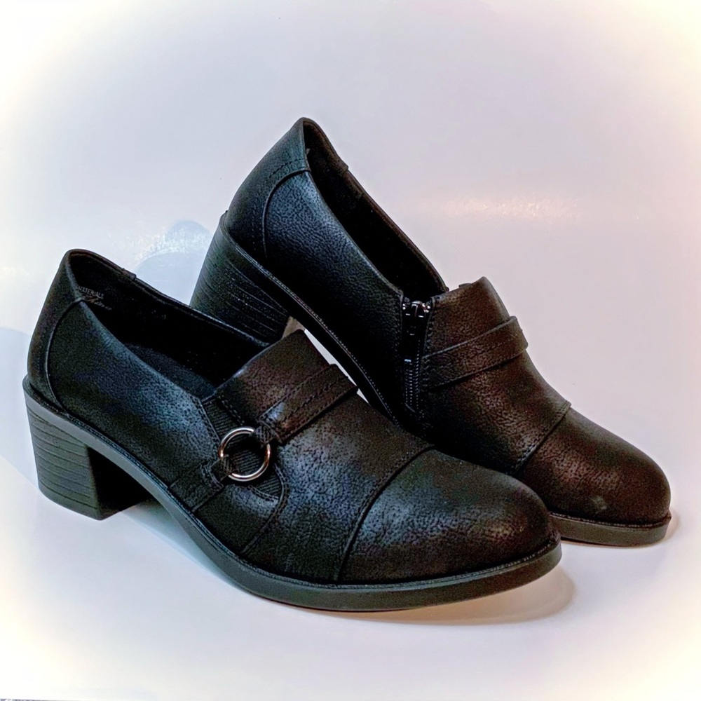 NWOB Easy Spirit Comfort Wave Shoes